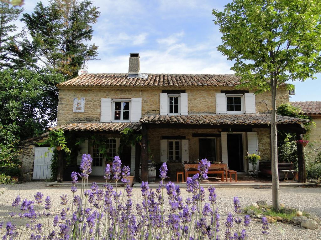 B&B Le Mas Julien piscine chauffée adult only Orange  Exterior foto